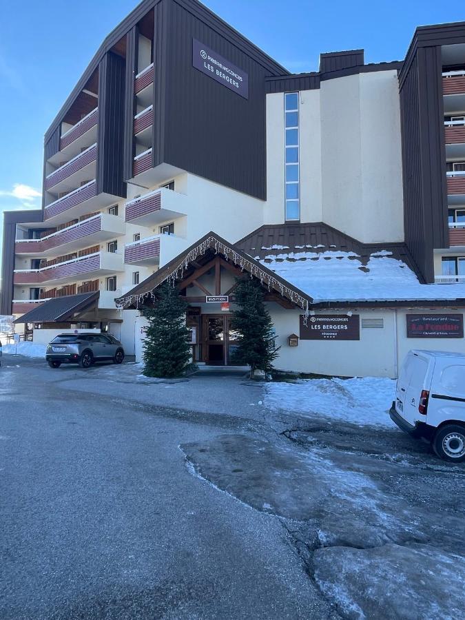 Appart 4/5 pers résidence 4* des Bergers pieds des pistes Alpe d'Huez Esterno foto