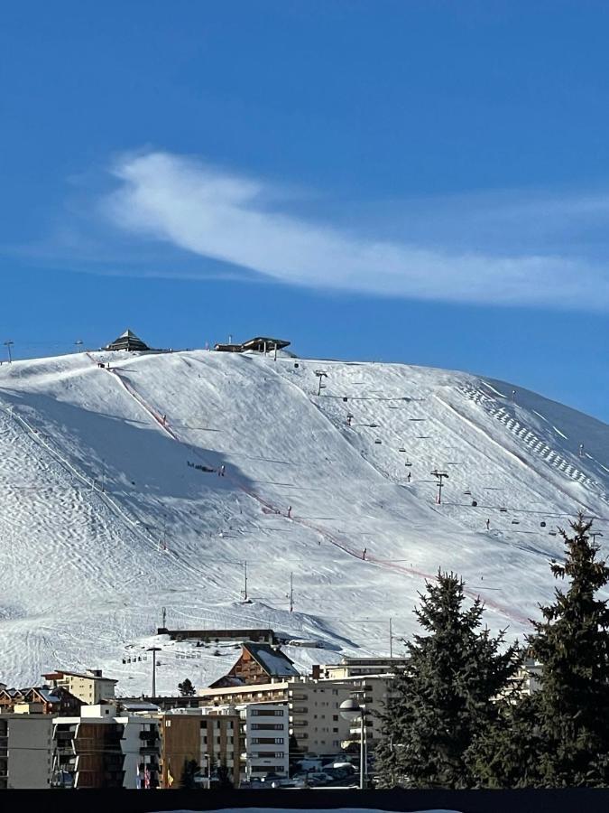 Appart 4/5 pers résidence 4* des Bergers pieds des pistes Alpe d'Huez Esterno foto